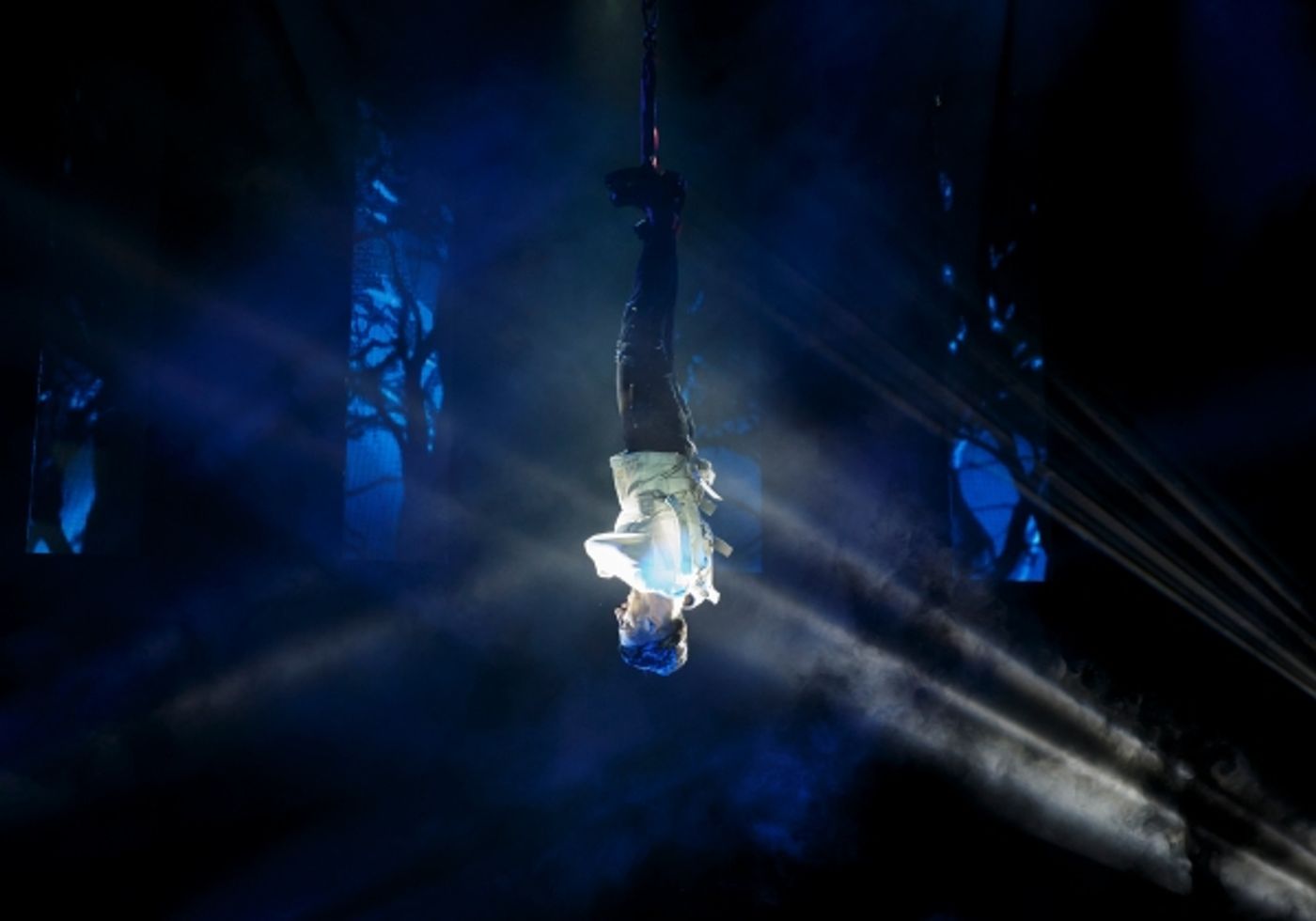 Photo Flash: First Look at THE ILLUSIONISTS – WITNESS THE IMPOSSIBLE on Broadway!  Image
