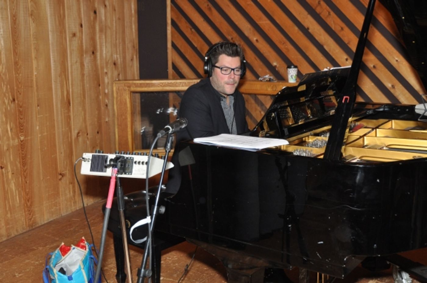 Photo Coverage: Sting and THE LAST SHIP Cast Gets Soulful for Carols for a Cure! Image