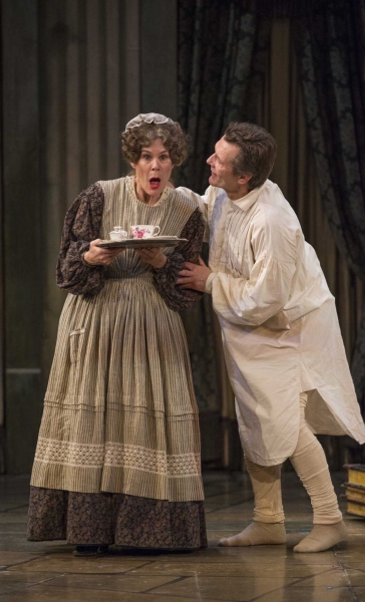 Photo Flash: First Look at Jonathan Smoots, Hollis Resnik  and More in Milwaukee Repertory Theatre's A CHRISTMAS CAROL  Image