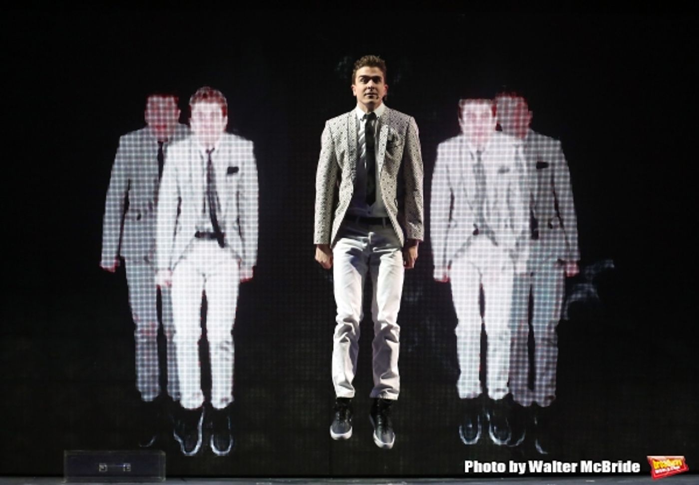 Photo Coverage: Sneak Peek at THE ILLUSIONISTS on Broadway!  Image