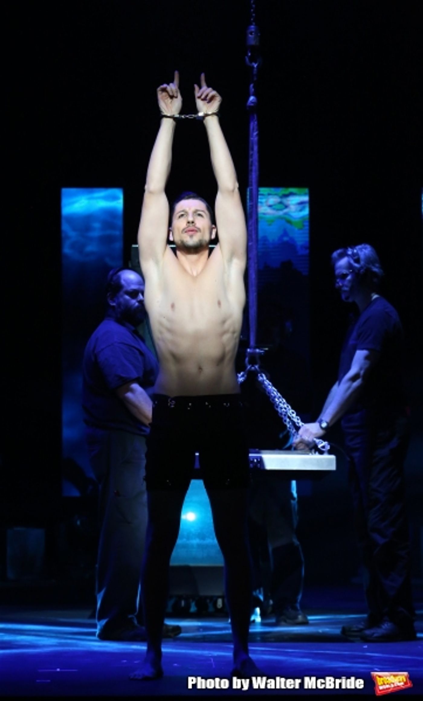 Photo Coverage: Sneak Peek at THE ILLUSIONISTS on Broadway!  Image