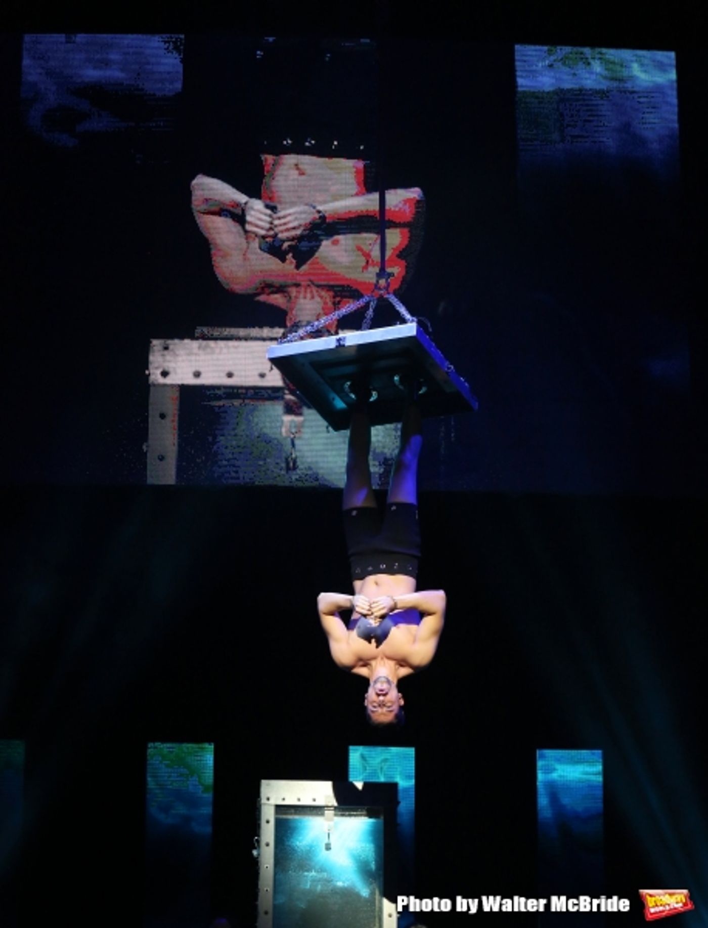 Photo Coverage: Sneak Peek at THE ILLUSIONISTS on Broadway!  Image