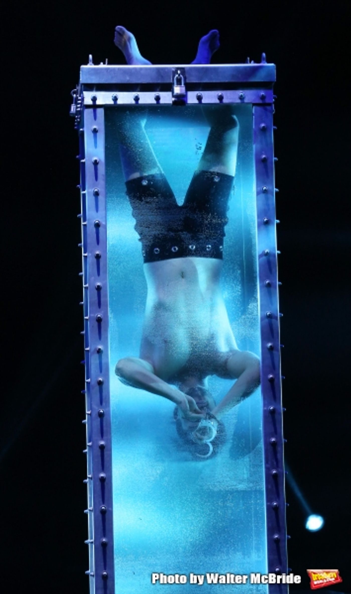 Photo Coverage: Sneak Peek at THE ILLUSIONISTS on Broadway!  Image