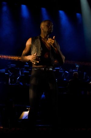 Bradley Gibson @ BroadwayWorld Bradley Gibson Photo