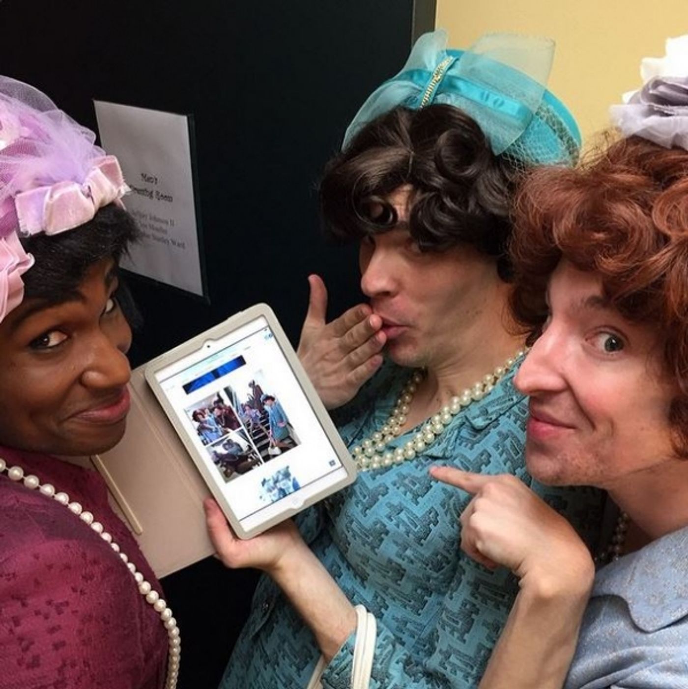 Photo Flash: Saturday Intermission Pics - Dec. 6, Part 2 - DIRTY ROTTEN SCOUNDRELS Parodies CATS, & More  Image