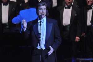 Andy Cooney @ BroadwayWorld Andy Cooney Photo