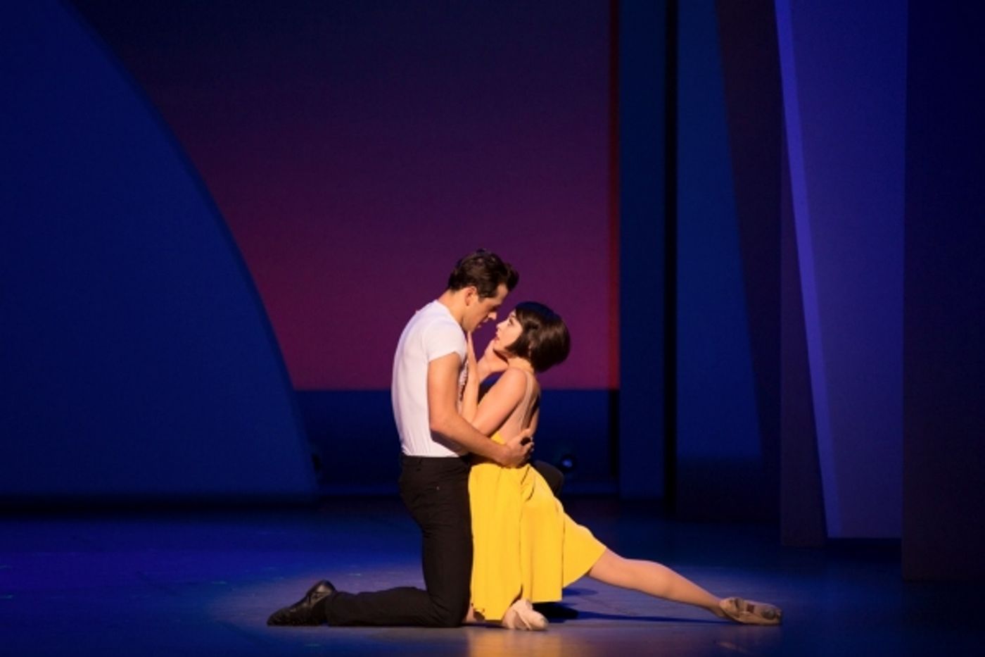 Photo Flash: Magnifique! First Look at Broadway-Bound AN AMERICAN IN PARIS at Theatre du Chatelet  Image