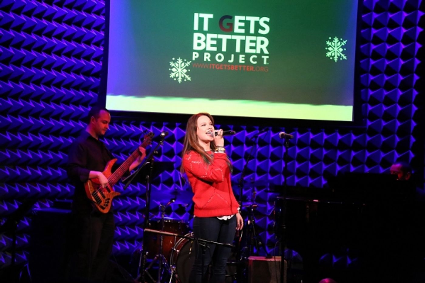 Photo Flash: Miss J Alexander, Emily Padgett, Andy Mientus and More Support IT GETS BETTER at Joe's Pub  Image