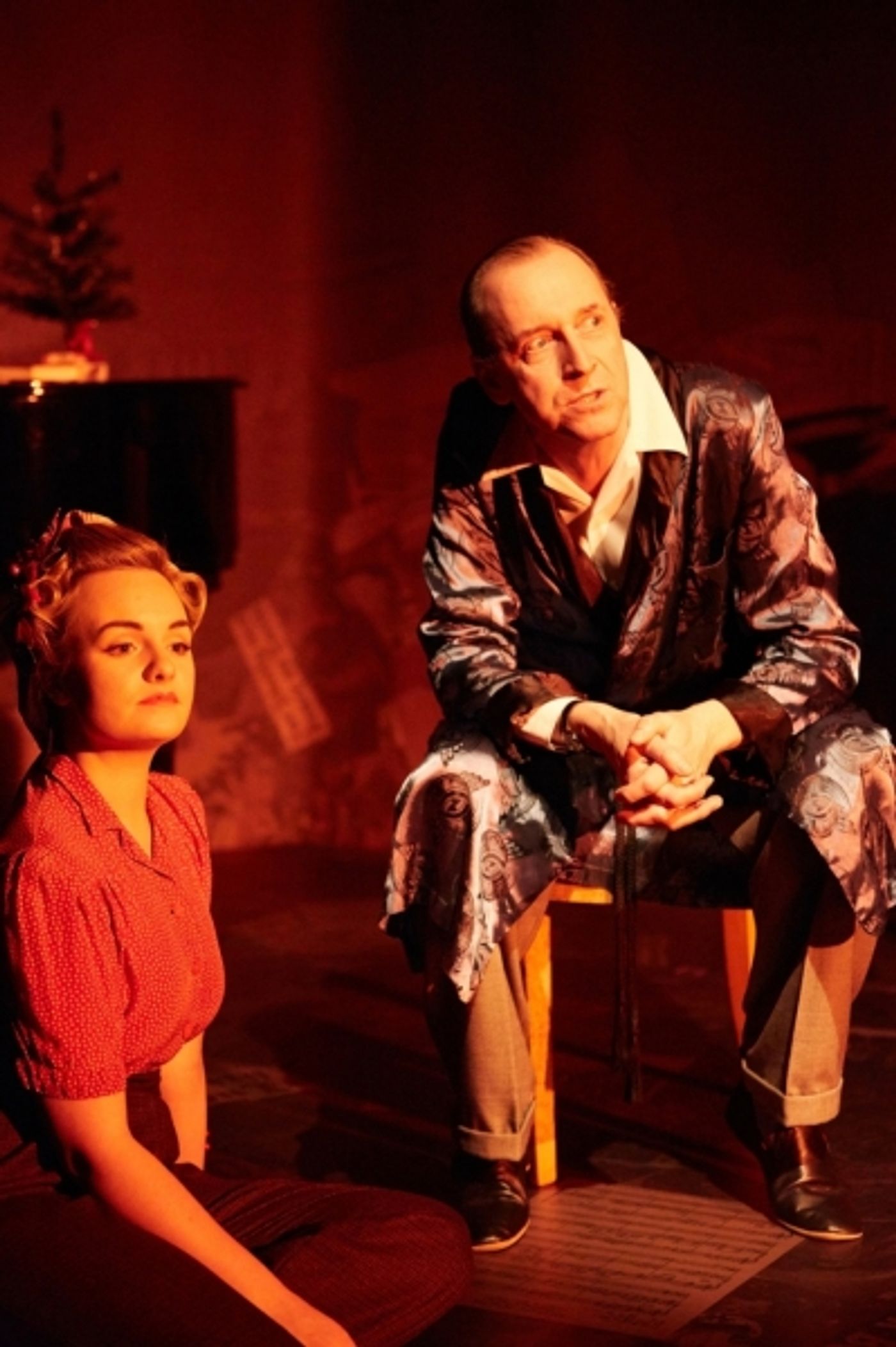 Photo Coverage: Van Randwyck and Wakefield In NOEL COWARD'S CHRISTMAS SPIRITS Photo Coverage: Van Randwyck and Wakefield In NOEL COWARD'S CHRISTMAS SPIRITS Image