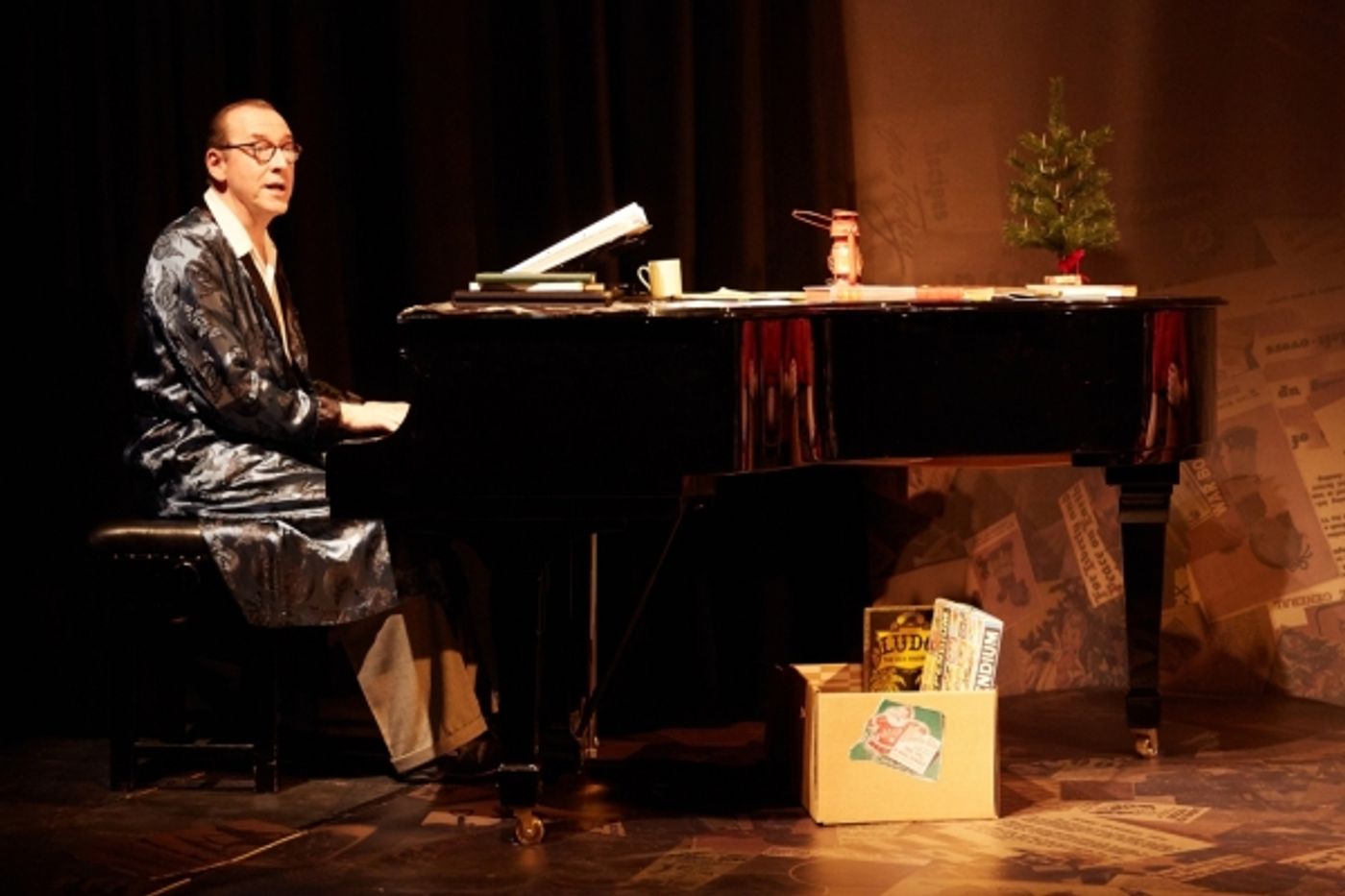 Photo Coverage: Van Randwyck and Wakefield In NOEL COWARD'S CHRISTMAS SPIRITS Photo Coverage: Van Randwyck and Wakefield In NOEL COWARD'S CHRISTMAS SPIRITS Image