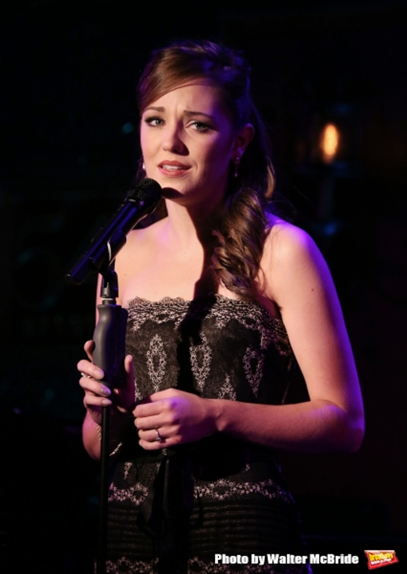 Photo Coverage: Laura Osnes Previews THE PATHS NOT TAKEN at 54 Below!  Image