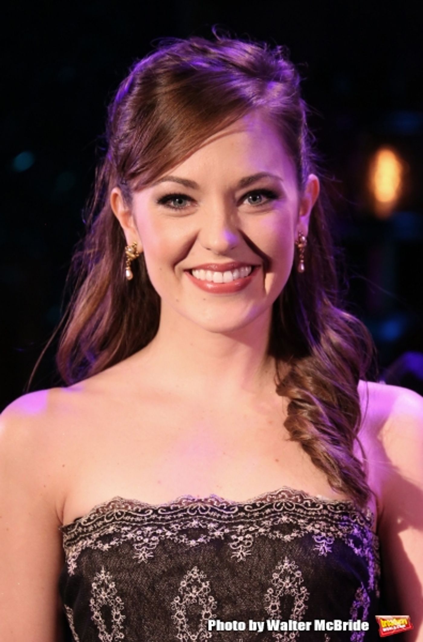 Photo Coverage: Laura Osnes Previews THE PATHS NOT TAKEN at 54 Below!  Image