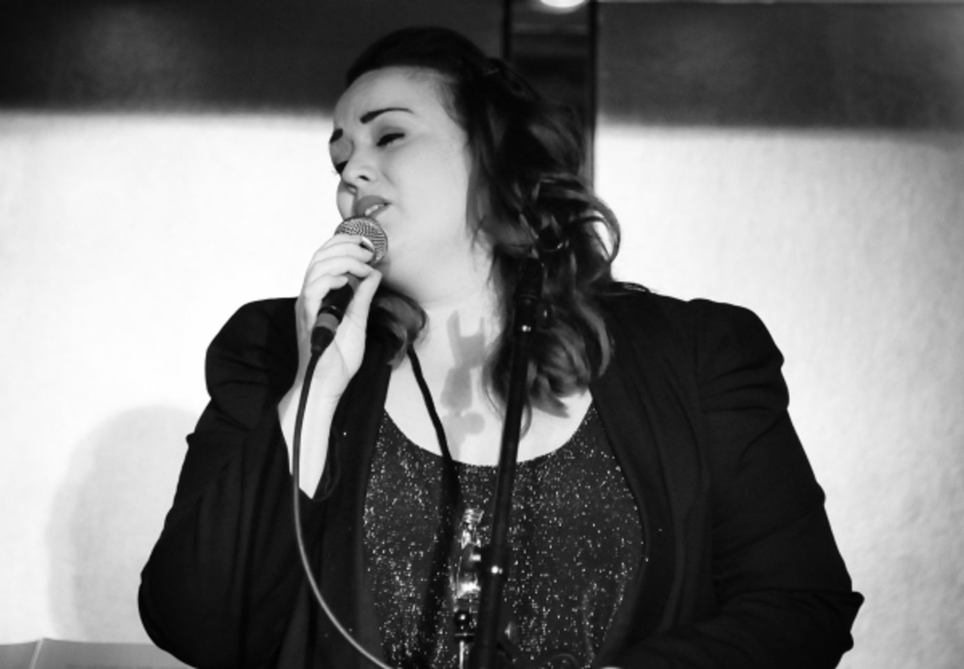 Photo Coverage: Verkaik, Noblezada, Schoenmaker and More In A MERRY CHRISTMAS CABARET!  Image