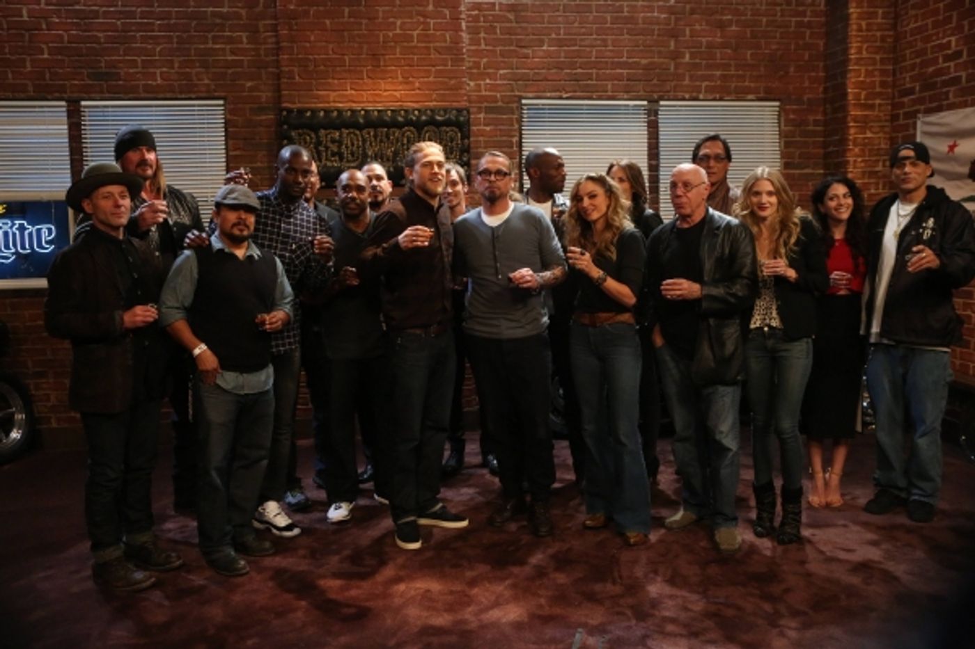 Photo Flash: Kurt Sutter, Charlie Hunnam and More at SONS OF ANARCHY Fan Event  Image