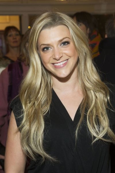 Anna Williamson Photo