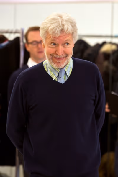 Tony Sheldon Photo