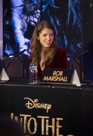 Anna Kendrick Photo