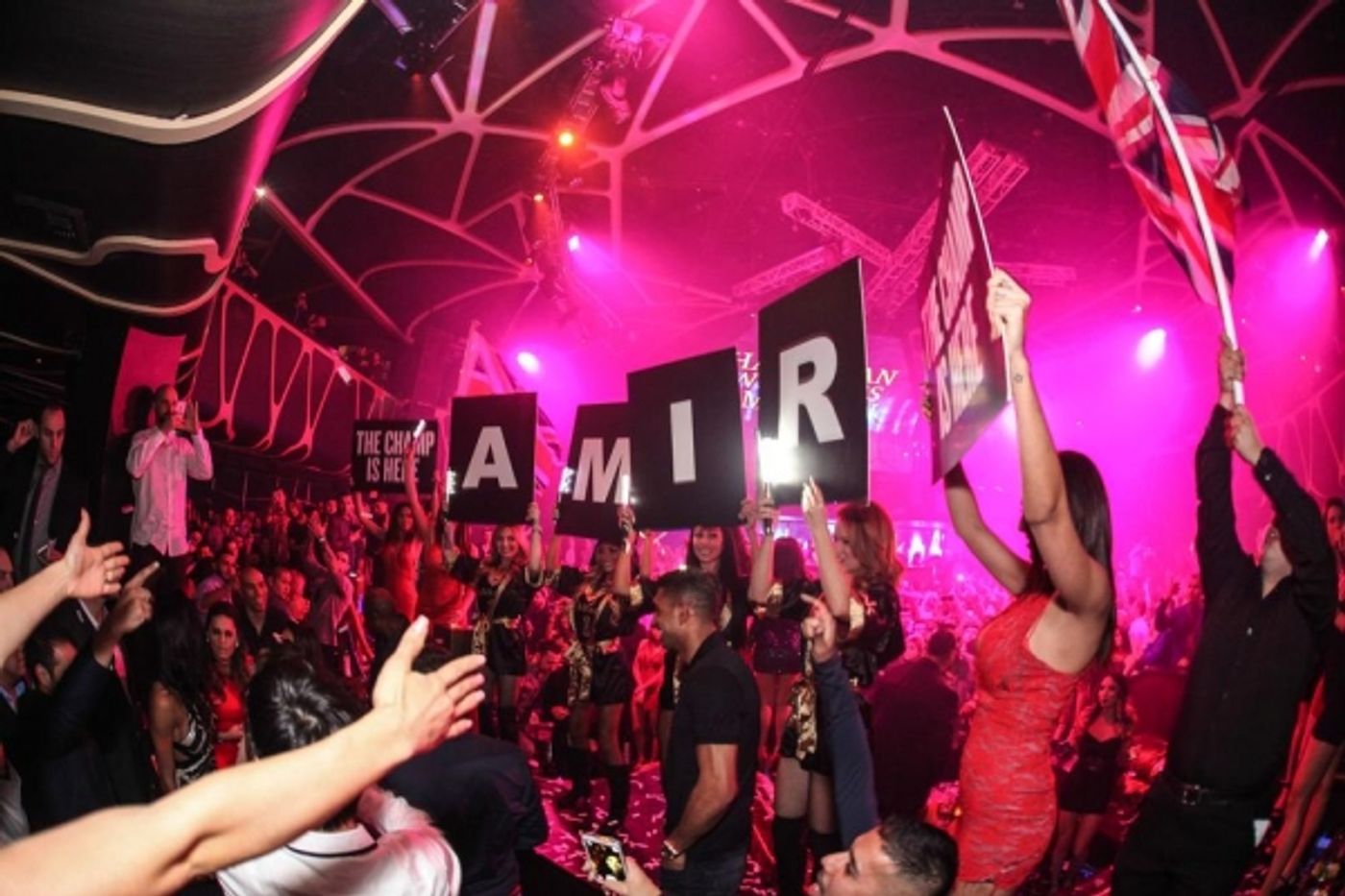 Photo Flash: Amir Khan Celebrates Victory at Hakkasan Nightclub  Image