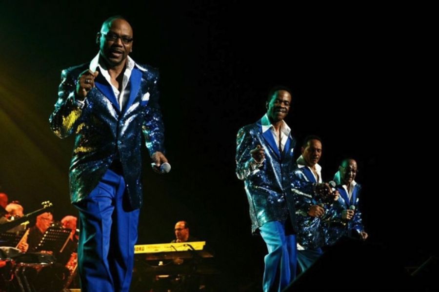 Photo Flash: The Original Motown Legends Take Broadway! First Look at The Temptations & Four Tops' One-Week Engagement Image