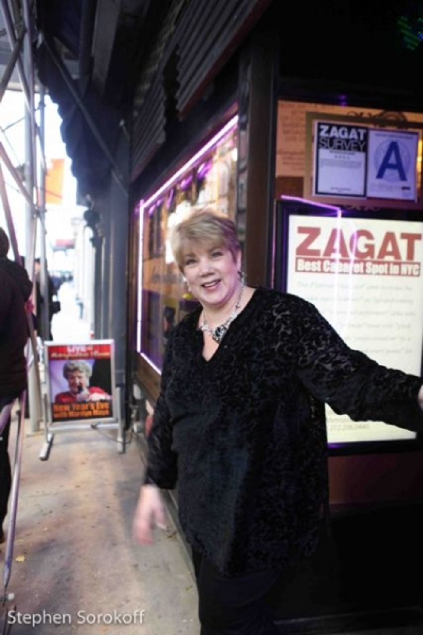 Photo Coverage: Entertainers Assemble for Metropolitan Room's Longest Variety Show Attempt  Image