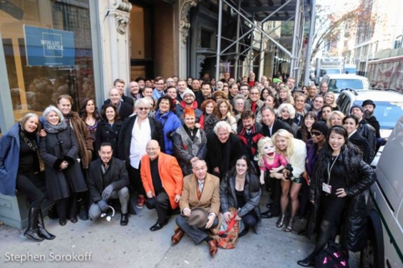 Photo Coverage: Entertainers Assemble for Metropolitan Room's Longest Variety Show Attempt  Image