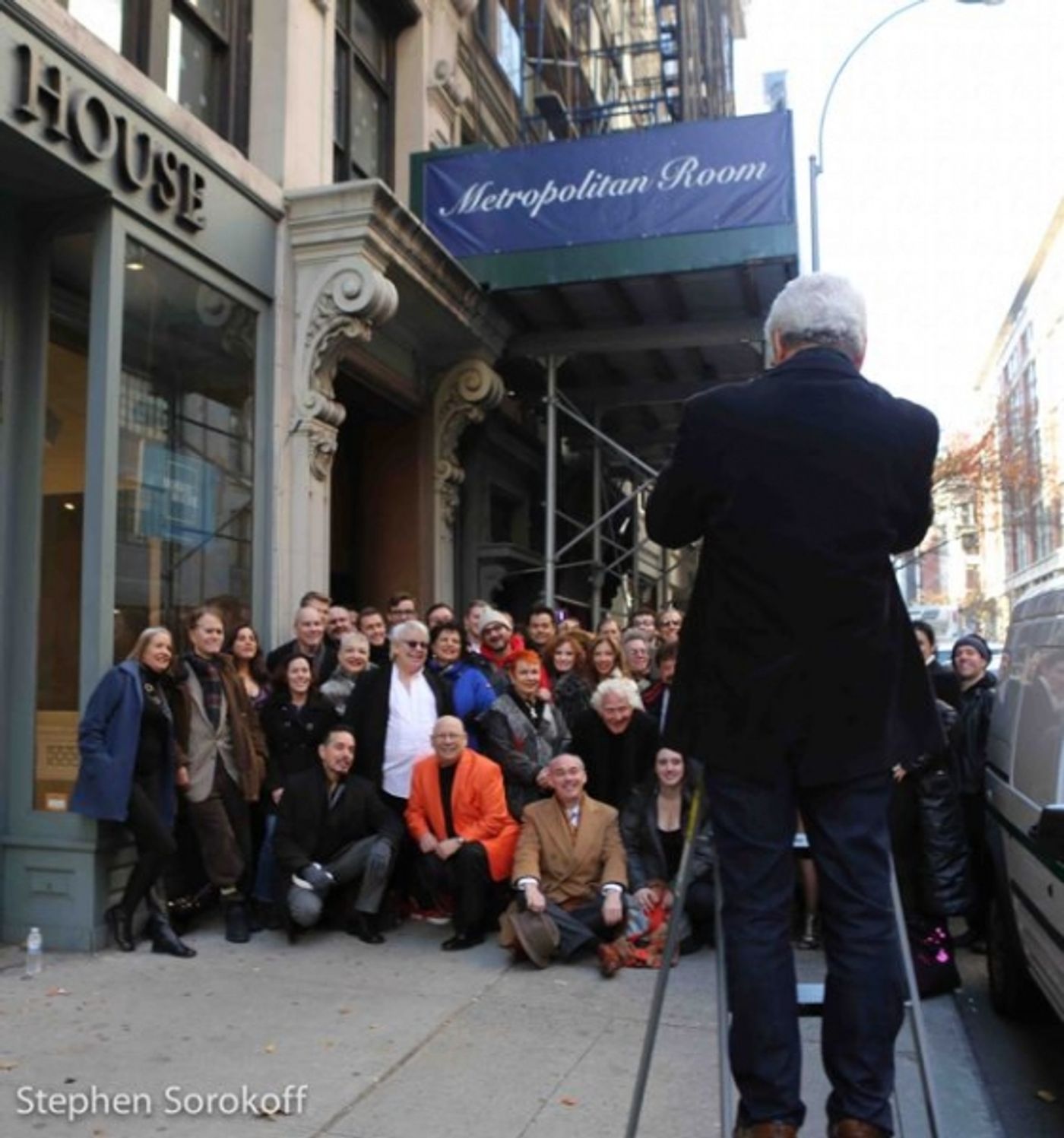 Photo Coverage: Entertainers Assemble for Metropolitan Room's Longest Variety Show Attempt  Image