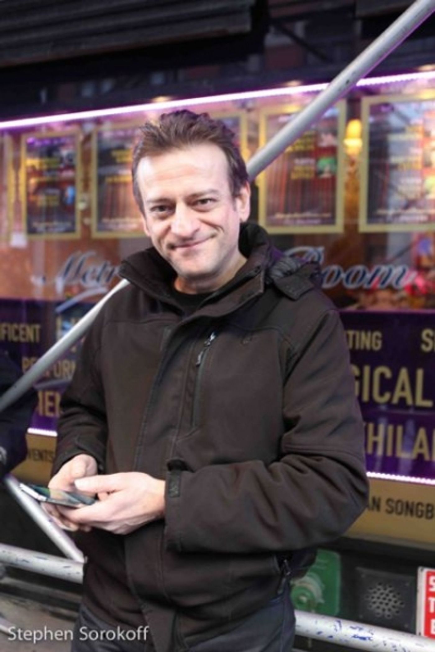 Photo Coverage: Entertainers Assemble for Metropolitan Room's Longest Variety Show Attempt  Image