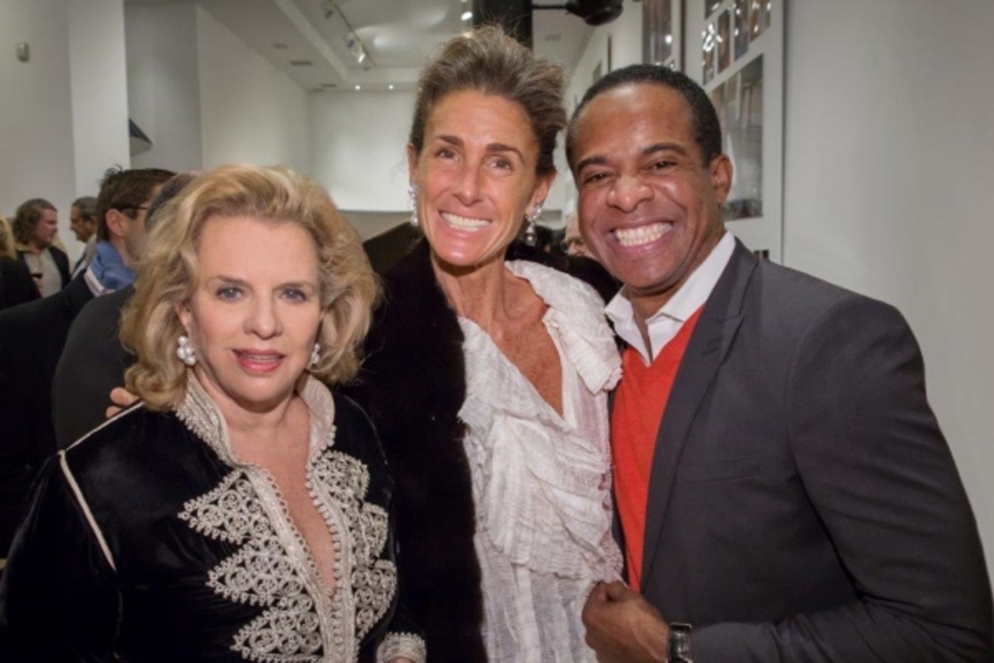 Photo Flash: Photographer Annie Watt's IMPROMPTU PORTRAITS at Park Avenue's Galerie Dumonteil Draws Glittering Crowd  Image