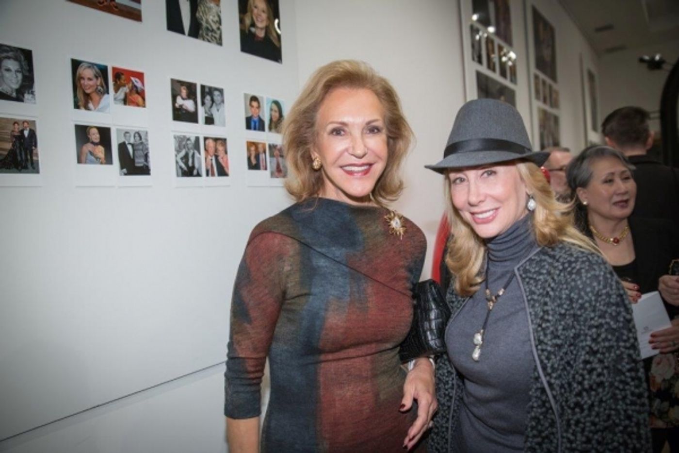 Photo Flash: Photographer Annie Watt's IMPROMPTU PORTRAITS at Park Avenue's Galerie Dumonteil Draws Glittering Crowd  Image