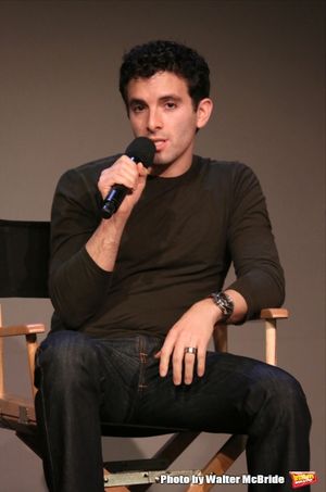 Jarrod Spector @ BroadwayWorld Jarrod Spector Photo