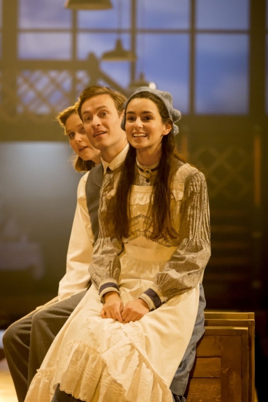 Photo Flash: First Look at THE RAILWAY CHILDREN at King's Cross Theatre Image