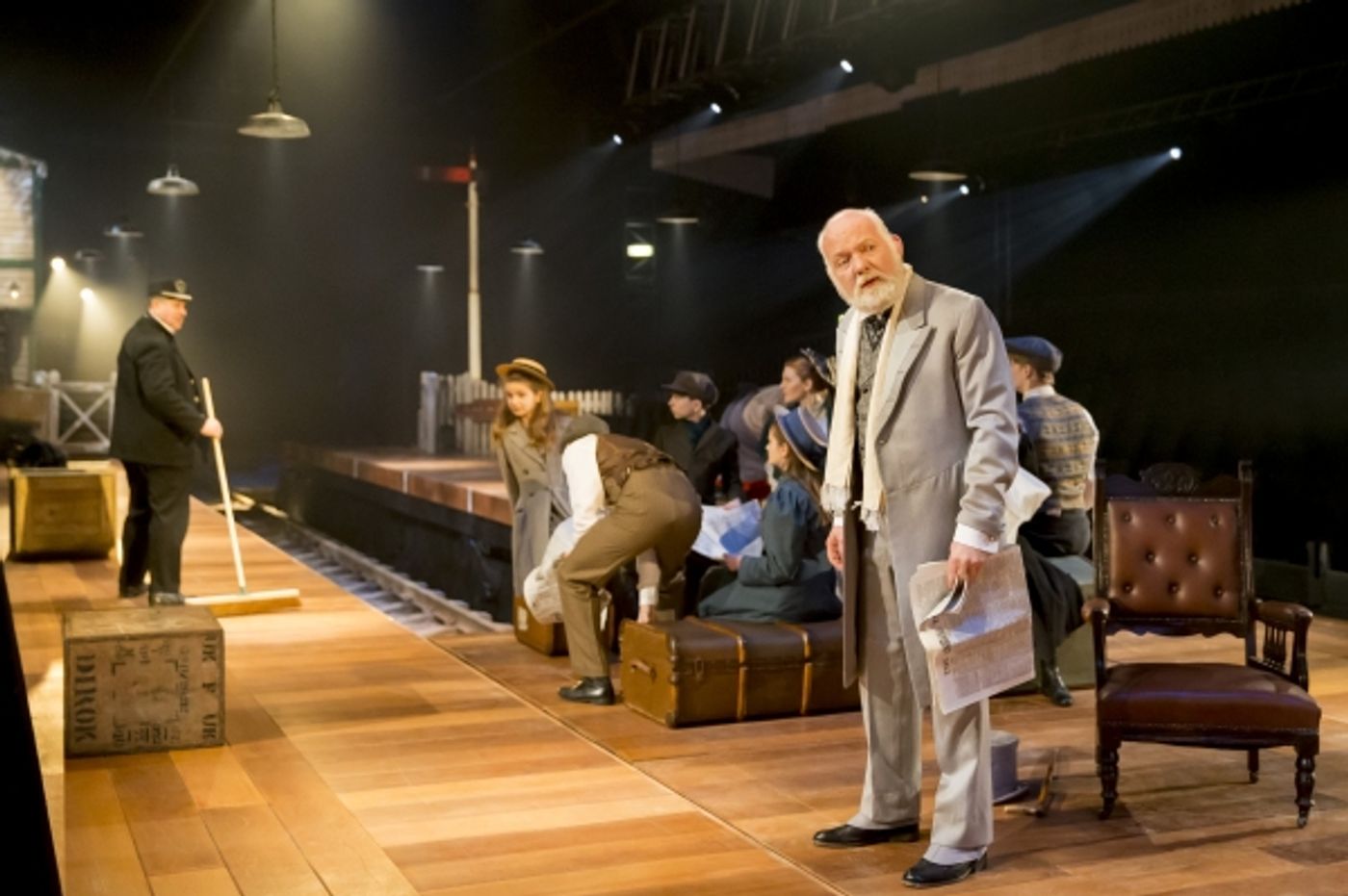Photo Flash: First Look at THE RAILWAY CHILDREN at King's Cross Theatre  Image