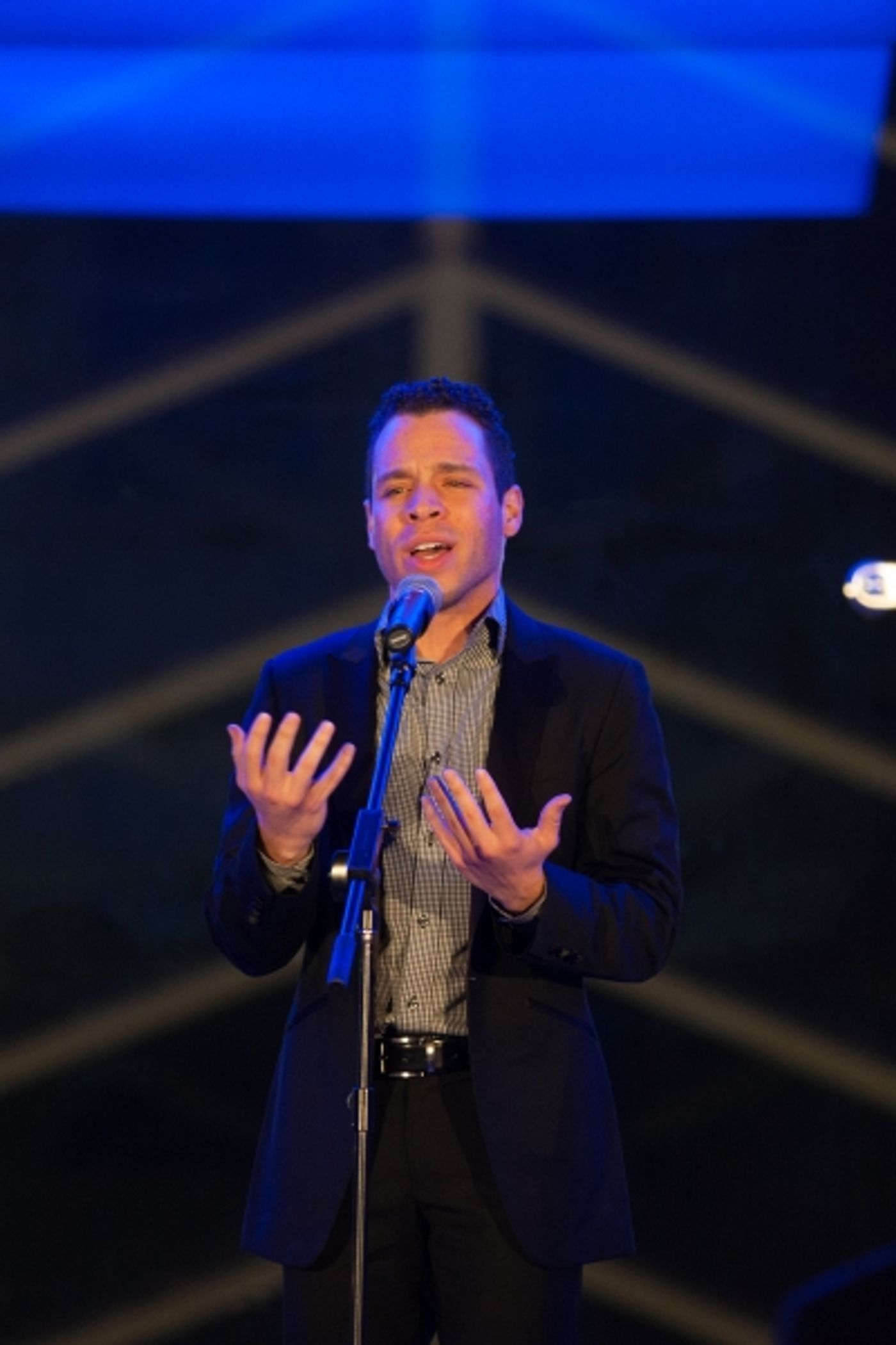 Photo Flash: Inside 'Broadway Sings for the Children of Honduras' with Robin de Jesus, Mandy Gonzalez & More  Image