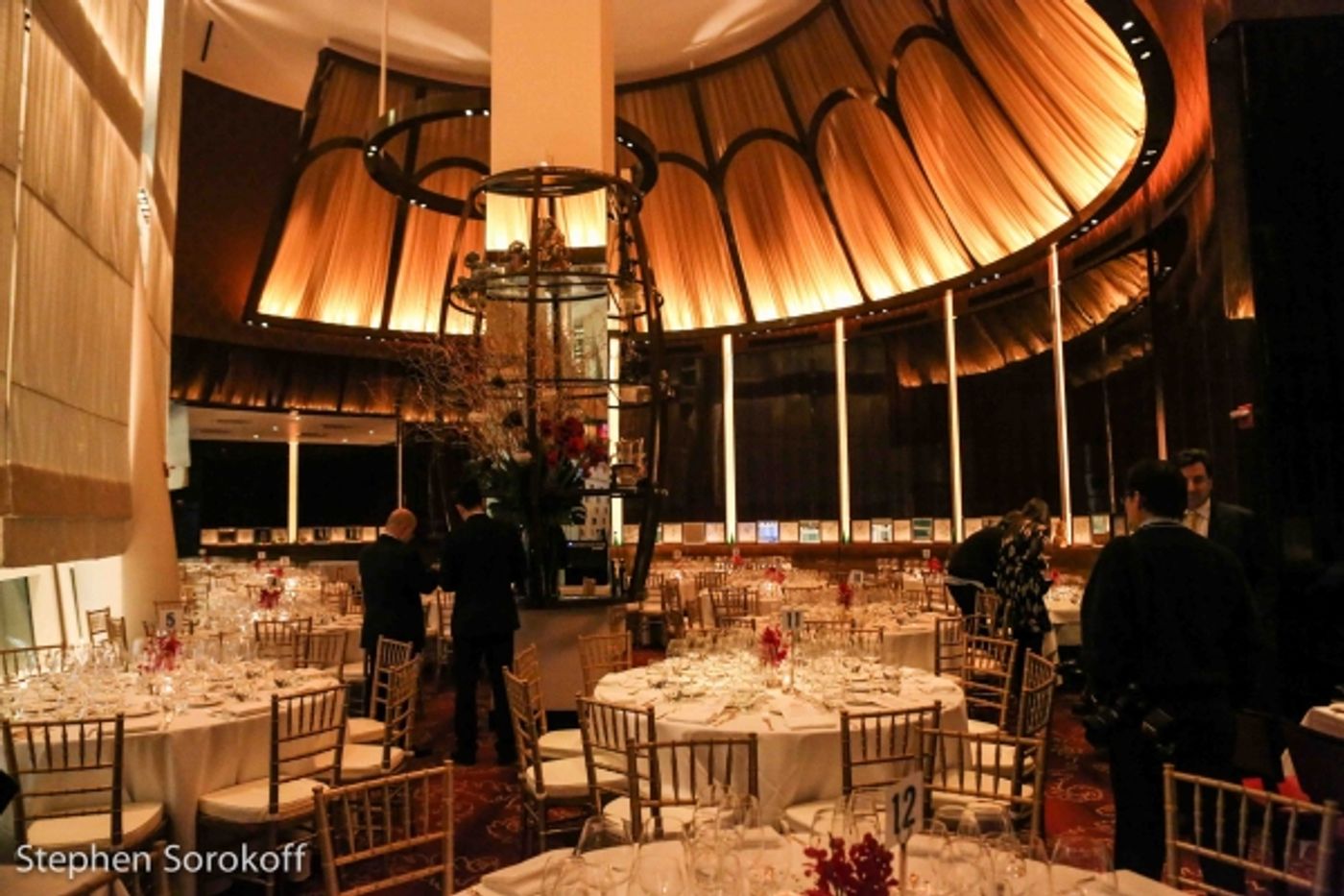 Photo Coverage: Le Cirque Announces Neil Sedaka To Perform On New Years Photo Coverage: Le Cirque Announces Neil Sedaka To Perform On New Years Image