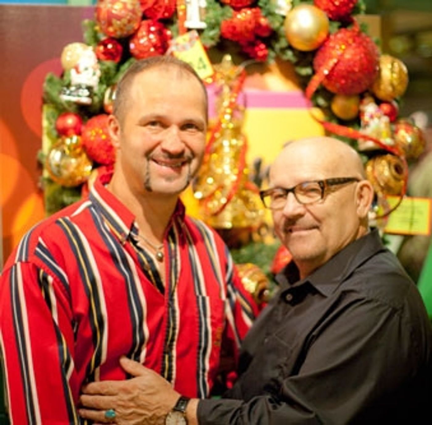 Photo Flash: San Diego Charity Wreath Auction Raises More Than $32,500  Image