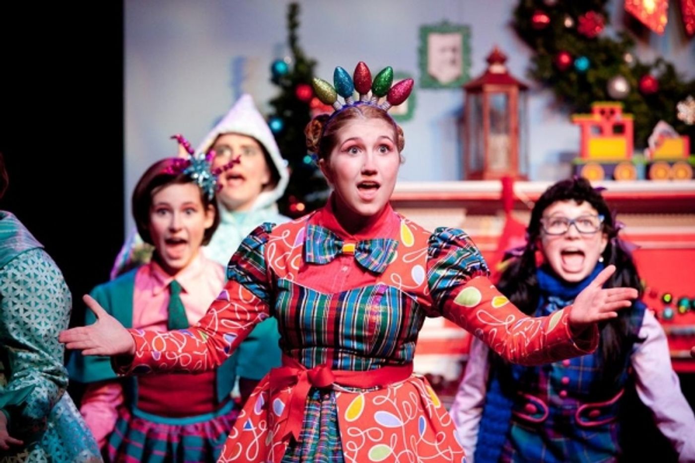 Photo Flash: First Look at Pantochino's CHRISTMAS AT SANTA CLAUS STATION  Image