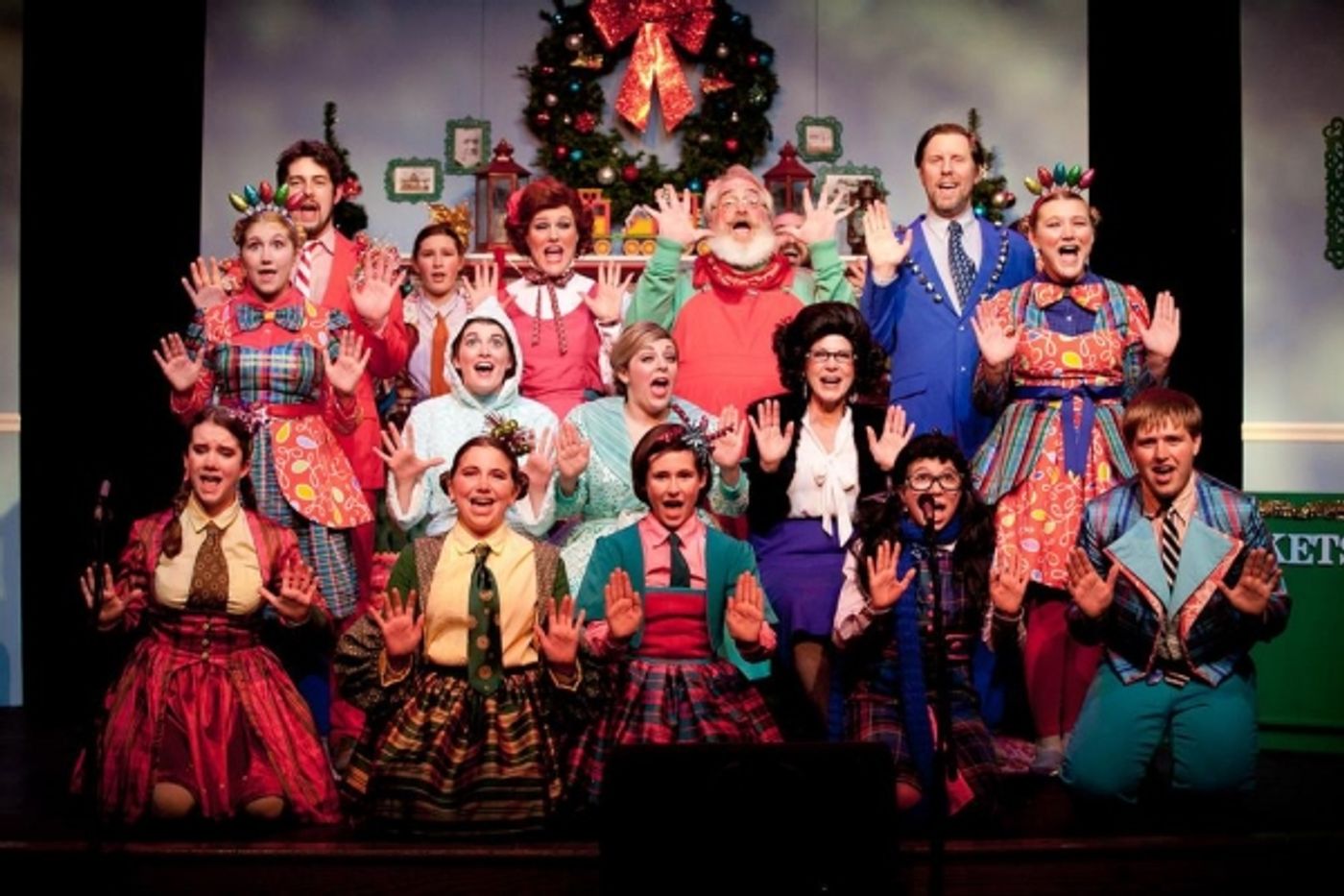 Photo Flash: First Look at Pantochino's CHRISTMAS AT SANTA CLAUS STATION  Image