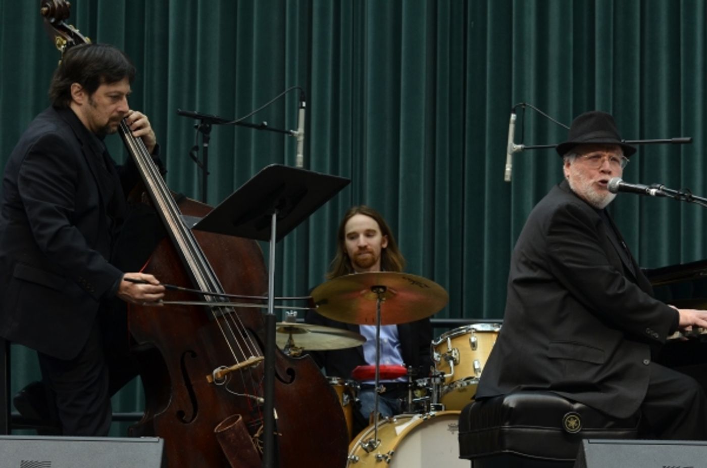 Photo Flash: National Yiddish Theatre Kicks Off the Holiday Season with SONGS OF CHANUKAH Concert  Image