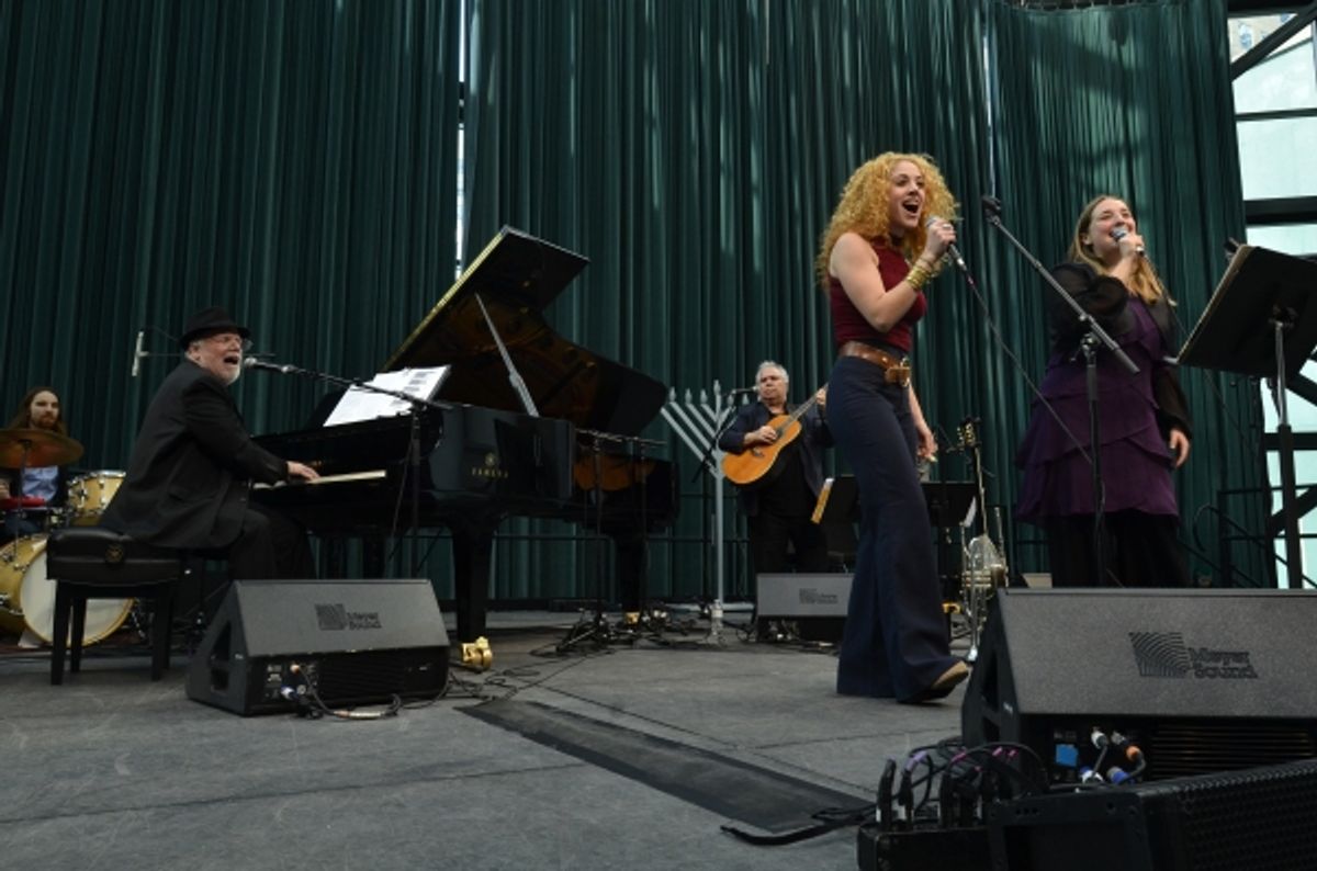 Matt Temkin, Zalmen Mlotek, Avram Pengas, Rachel Yucht, Magda Fishman at 