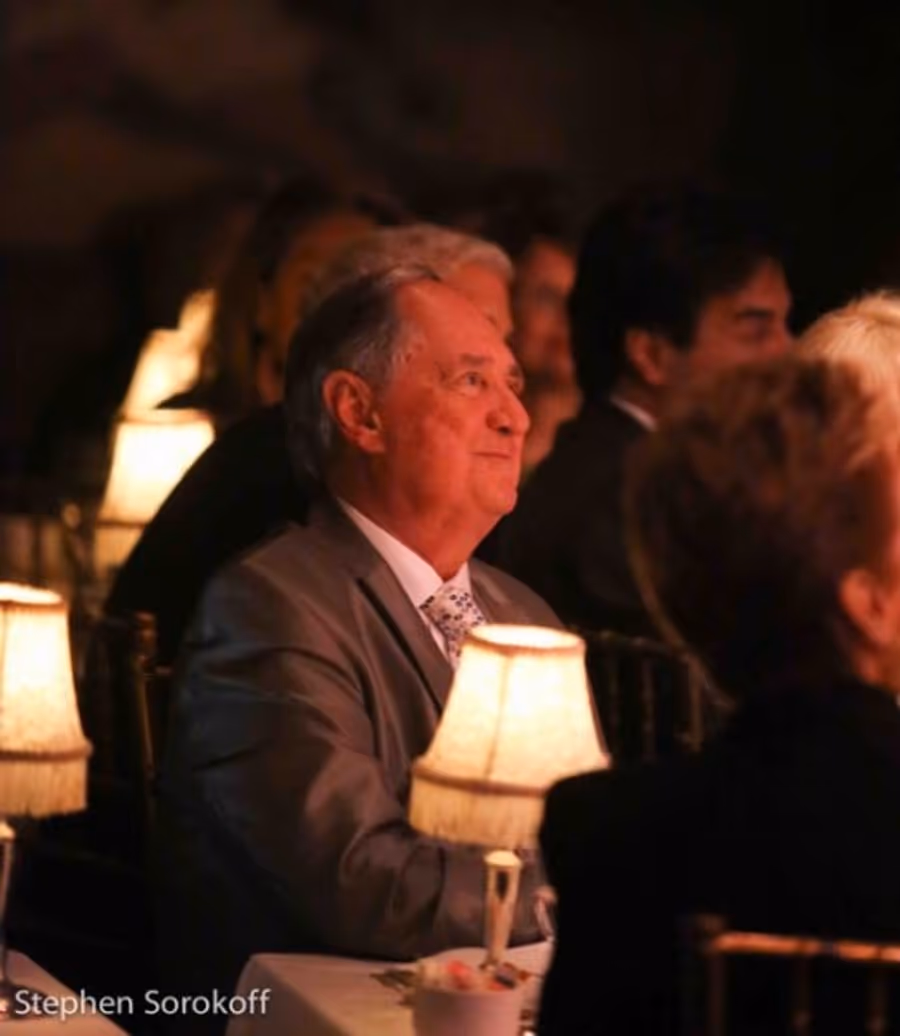 Photo Coverage: Steve Tyrell Surprises Cafe Carlyle Audience with Neil Sedaka Image