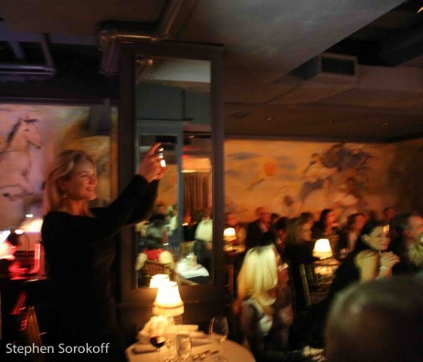 Photo Coverage: Steve Tyrell Surprises Cafe Carlyle Audience with Neil Sedaka Photo Coverage: Steve Tyrell Surprises Cafe Carlyle Audience with Neil Sedaka Image