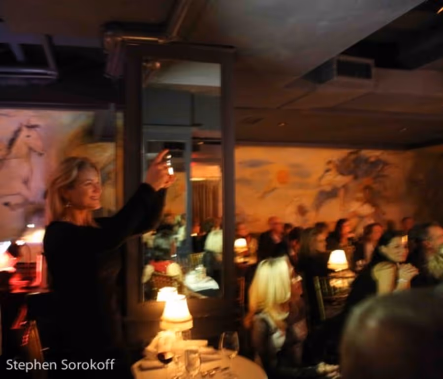 Photo Coverage: Steve Tyrell Surprises Cafe Carlyle Audience with Neil Sedaka Image