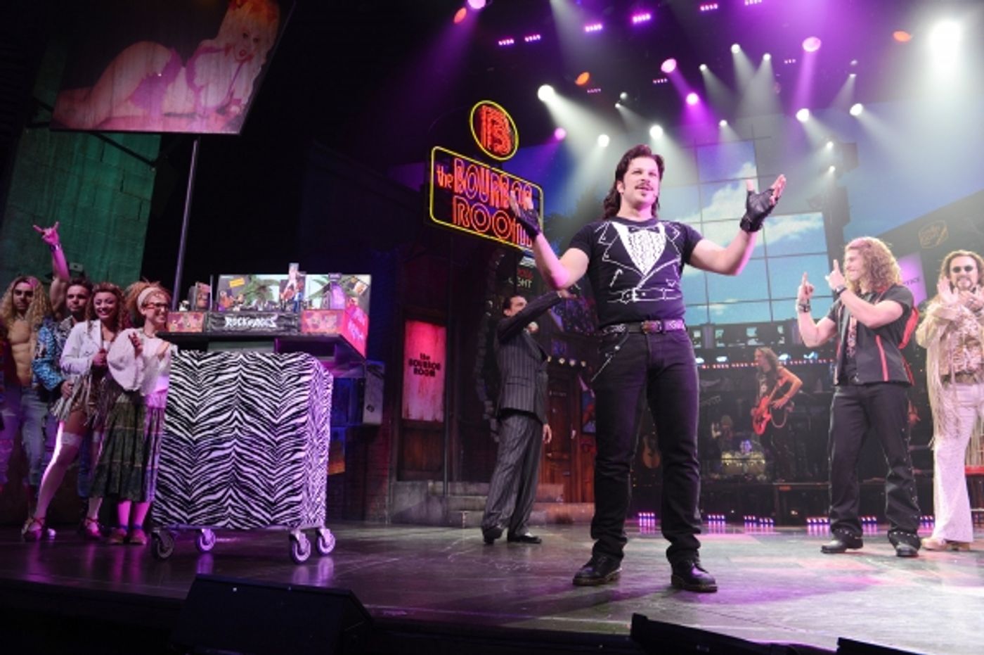 Photo Flash: ROCK OF AGES Celebrates Second Anniversary in Las Vegas  Image