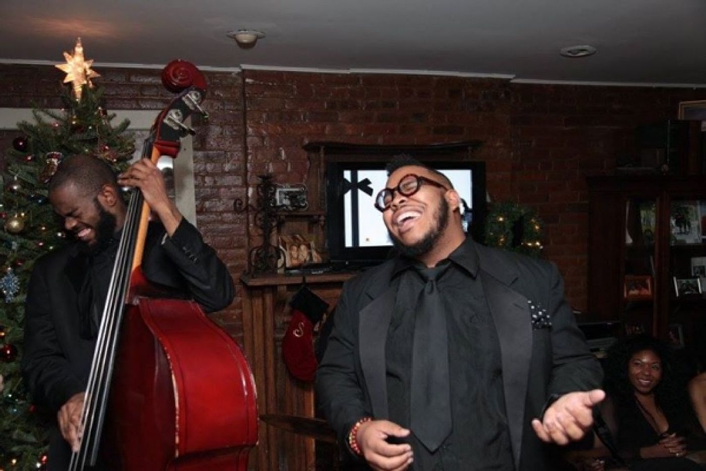 Photo Flash: Brenda Braxton, Chester Gregory, Gabriela Garcia and Lee Summers Attend 2014 Holiday Jazz & Toy Drive  Image