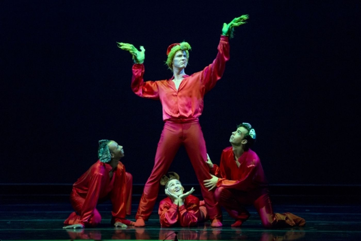 Photo Flash: First Look at Smuin Ballet's THE CHRISTMAS BALLET, UNCORKED!  Image