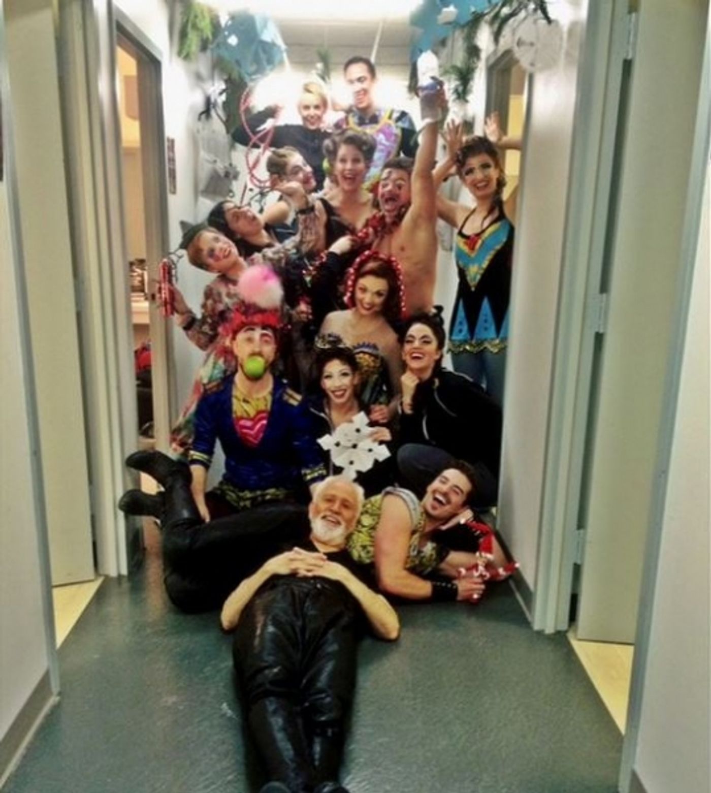 Photo Flash: Saturday Intermission Pics - December 20 - FABULOUS Recreates Nativity, BILLY ELLIOT Steals MEET ME IN ST. LOUIS, and Many More!  Image