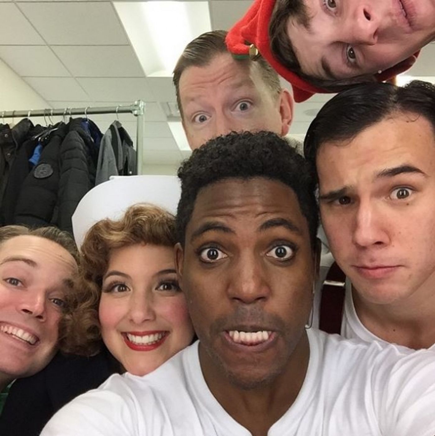 Photo Flash: Saturday Intermission Pics - December 20 - FABULOUS Recreates Nativity, BILLY ELLIOT Steals MEET ME IN ST. LOUIS, and Many More!  Image