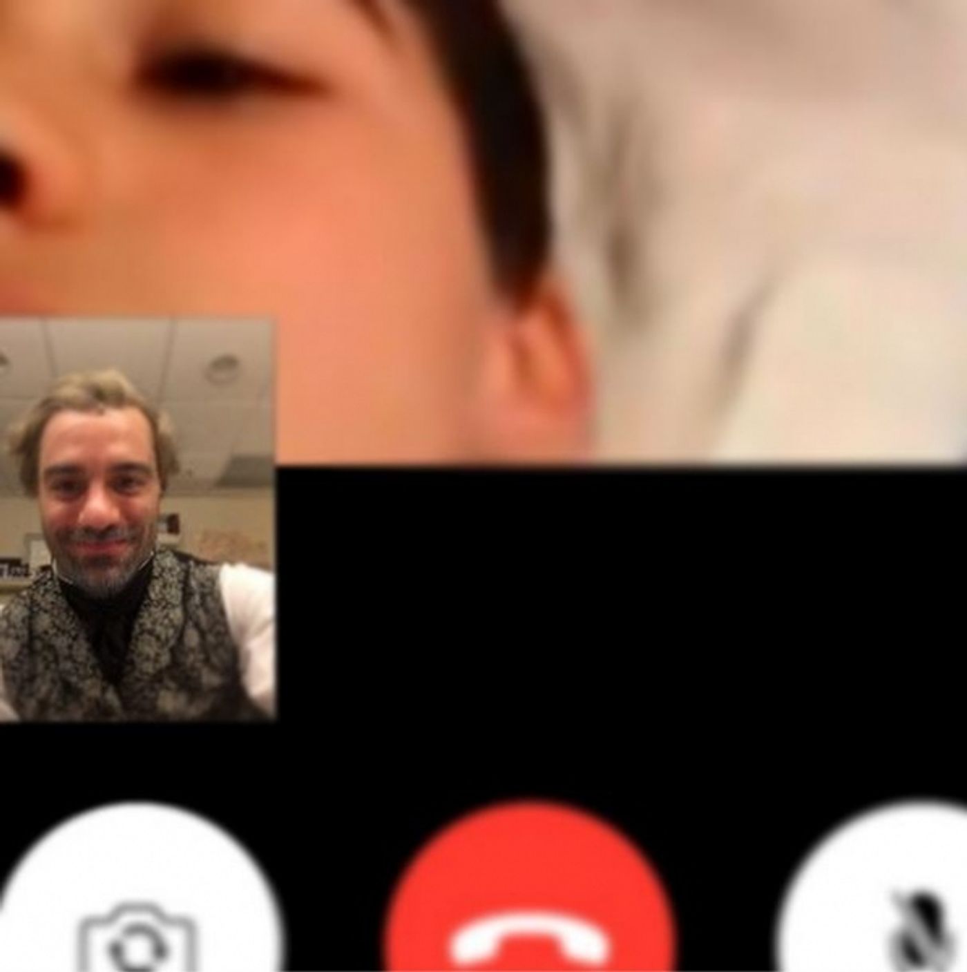 Photo Flash: Saturday Intermission Pics - December 20 - FABULOUS Recreates Nativity, BILLY ELLIOT Steals MEET ME IN ST. LOUIS, and Many More!  Image