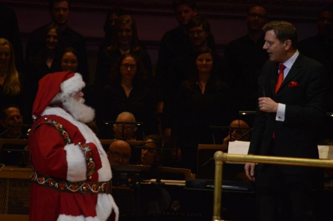 Photo Flash: Kelli O'Hara and Matthew Morrison Perform Holiday Concert with NY Pops  Image