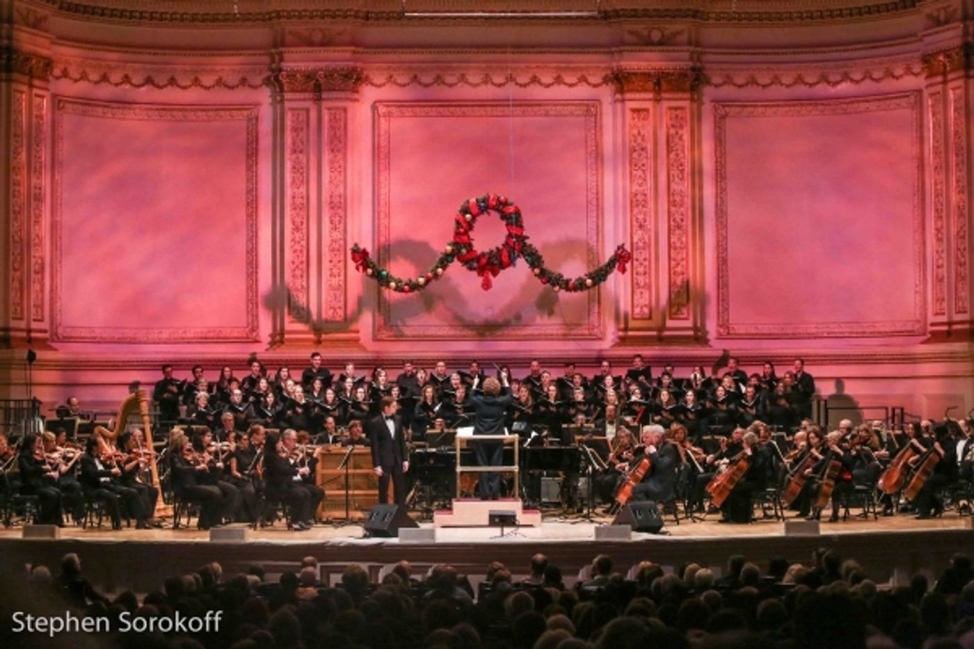 Photo Coverage: More Pics! Kelli O'Hara & Matthew Morrison and The New York Pops Holiday Concert  Image